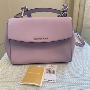 Michael Kors lilac crossbody✨💜